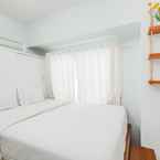BEDROOM Comfy Studio Apartment at Tamansari Mahogany By Travelio
