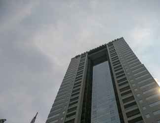 Bangunan 2 Good Location @ 1BR Gallery West Apartment By Travelio