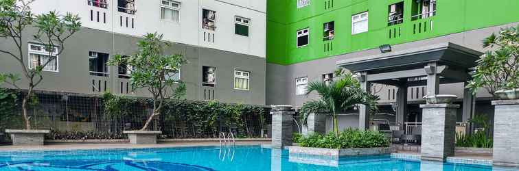 Lobi Modern Design 2BR at Green Pramuka City Apartment By Travelio