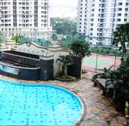 Kolam Renang 4 2BR Apartment near JIEXPO at Mediterania Palace Kemayoran By Travelio