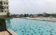 Kolam Renang 3 Brand New Studio Apartment Cinere Bellevue Suites By Travelio