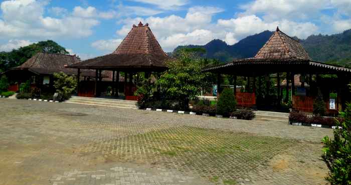 Lobby Balkondes Tanjungsari Homestay Borobudur