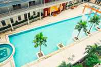 Swimming Pool Near Pejaten Village 1BR Gardenia Boulevard Apartment By Travelio