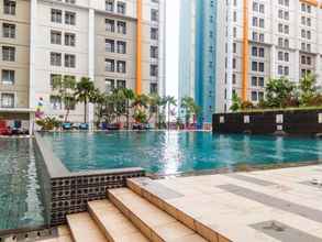 Swimming Pool 4 Studio Pool View Apartment Paramount Skyline near Gading Serpong By Travelio