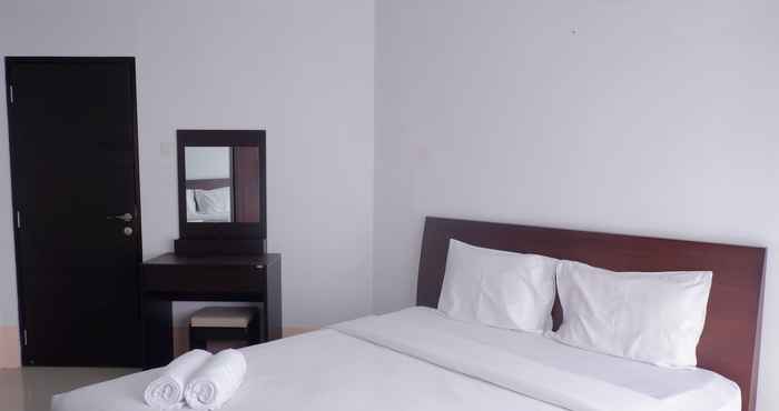 ห้องนอน Homey and Best 2BR Tamansari Semanggi Apartment By Travelio