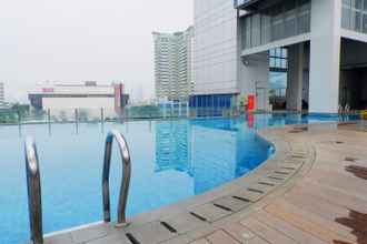 Swimming Pool 4 Homey and Simply Studio at GP Plaza Apartment By Travelio