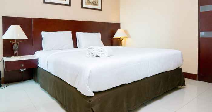 ห้องนอน 2BR with Private Bathtub at Galeri Ciumbuleuit Apartment By Travelio