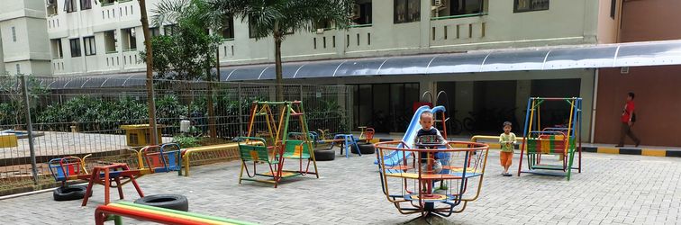 Lobi Comfort and Homey Studio Kebagusan City Apartment By Travelio