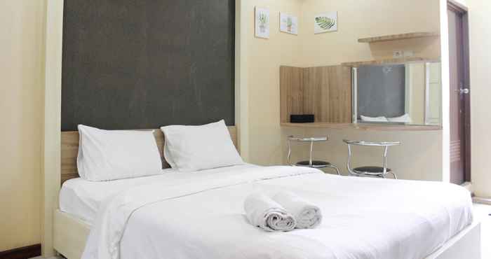 Bedroom Minimalist and Cozy Studio Apartment at Gateway Ahmad Yani By Travelio