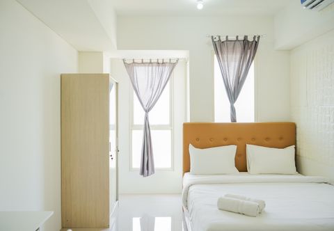 Phòng ngủ Cozy and Comfy Studio at Silk Town Apartment By Travelio
