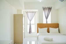 Phòng ngủ Cozy and Comfy Studio at Silk Town Apartment By Travelio