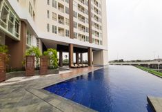 Hồ bơi 2 Cozy and Comfy Studio at Silk Town Apartment By Travelio