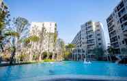 Swimming Pool 6 Hua Hin Lacasita Modern Room in City Center