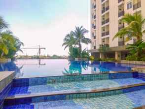 Swimming Pool 4 Simple & Cozy Studio Apartment at Cinere Resort By Travelio