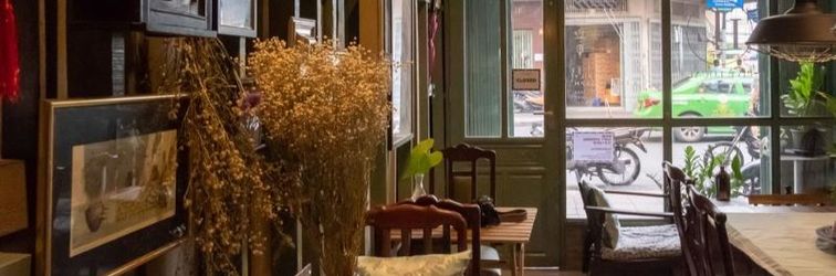 ロビー Live Local Cafe & Hotel (420 Cannabis Friendly)