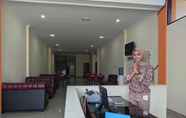 Lobi 5 HOTEL ARUNI