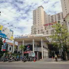 Exterior / Building 1 Apartment Sudirman Suites Bandung By Kevin Property, Hotel D'Amor Karaoke