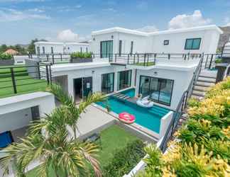 Bangunan 2 The Modern Pool Villa Huahin