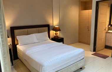 Bedroom 2 Cari 011 - Kusuma Kemang Suites
