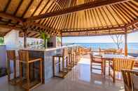 Bar, Kafe, dan Lounge Nalika Beach Resort & Restaurant -Adults Only