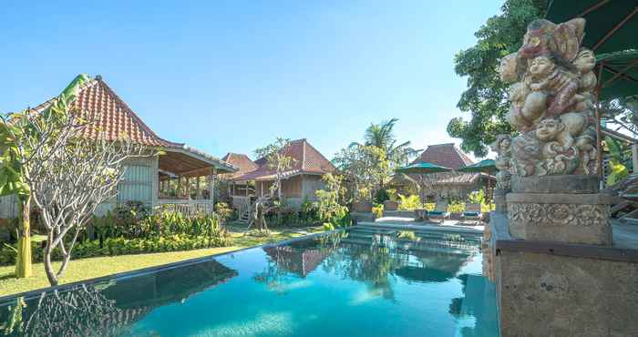 Swimming Pool Kirani Joglo Villa Bali 