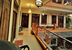 外部的 6 Jowo Kluthuk Heritage