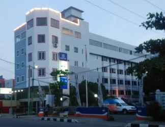 Luar Bangunan 2 Amanda Hotel Tebing Tinggi