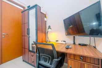 ห้องนอน 4 Minimalist 2BR at Green Park View Apartment By Travelio