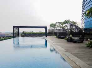 Swimming Pool 4 Comfy and Modern Studio Apartment The Accent Bintaro By Travelio