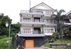 Exterior 3 Villa Dawis Syariah 8BR 35pax