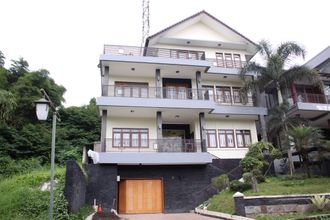 Exterior 4 Villa Dawis Syariah 8BR 35pax
