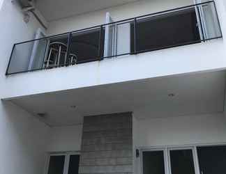 Bên ngoài 2 Villa Pedesaan Bisa Nongkrong DI Balkon Di Lembang 3BR