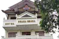 ภายนอกอาคาร Hotel Buana Graha Purnama