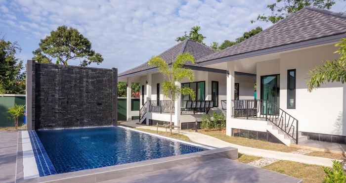 Luar Bangunan Nua Tone Pool Villa