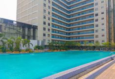 Swimming Pool 5 River View 2BR at Teluk Intan Apartment By Travelio