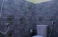 Toilet Kamar 4 Sea View Hill Sundak Indraprastha