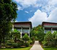 Lobby 2 Montalay Beach Resort