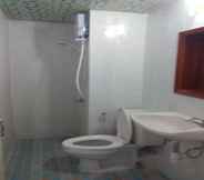 In-room Bathroom 4 Poppular Condo@iMPACT Challenger Muang Thong Thani