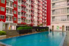 游泳池 Cozy Studio Taman Melati Apartment near Universitas Indonesia By Travelio