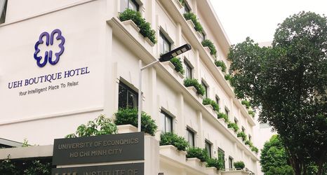 外観 2 UEH Boutique Hotel