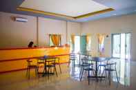 Restaurant Esemka Syariah Hotel And Resto