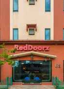 EXTERIOR_BUILDING RedDoorz Hotel @ Geylang