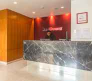 Lobby 4 RedDoorz Hotel Premium @ Balestier 
