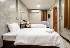 Bedroom 5 Momento House