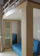 BEDROOM Minimalist and Comfy Studio Dave Apartment near Universitas Indonesia By Travelio