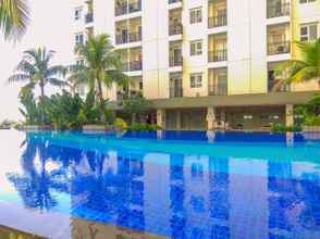 Swimming Pool 4 Best Price and Cozy Studio Cinere Resort Apartment By Travelio