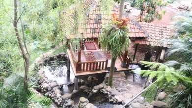 Common Space 4 Tirta Arsanta Hot Springs & Villa