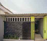 Exterior 2 Teratai Homestay