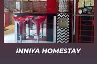 Bar, Cafe and Lounge Inniya Homestay