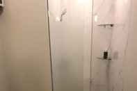 Phòng tắm bên trong Apartment One Residence By Batam Property